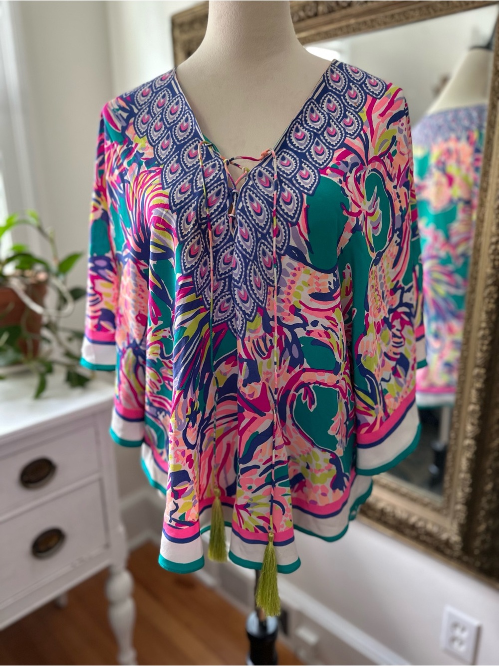 Lily Pulitzer silk cape blouse flowy colorful preppy XXS-XS resort luxury top